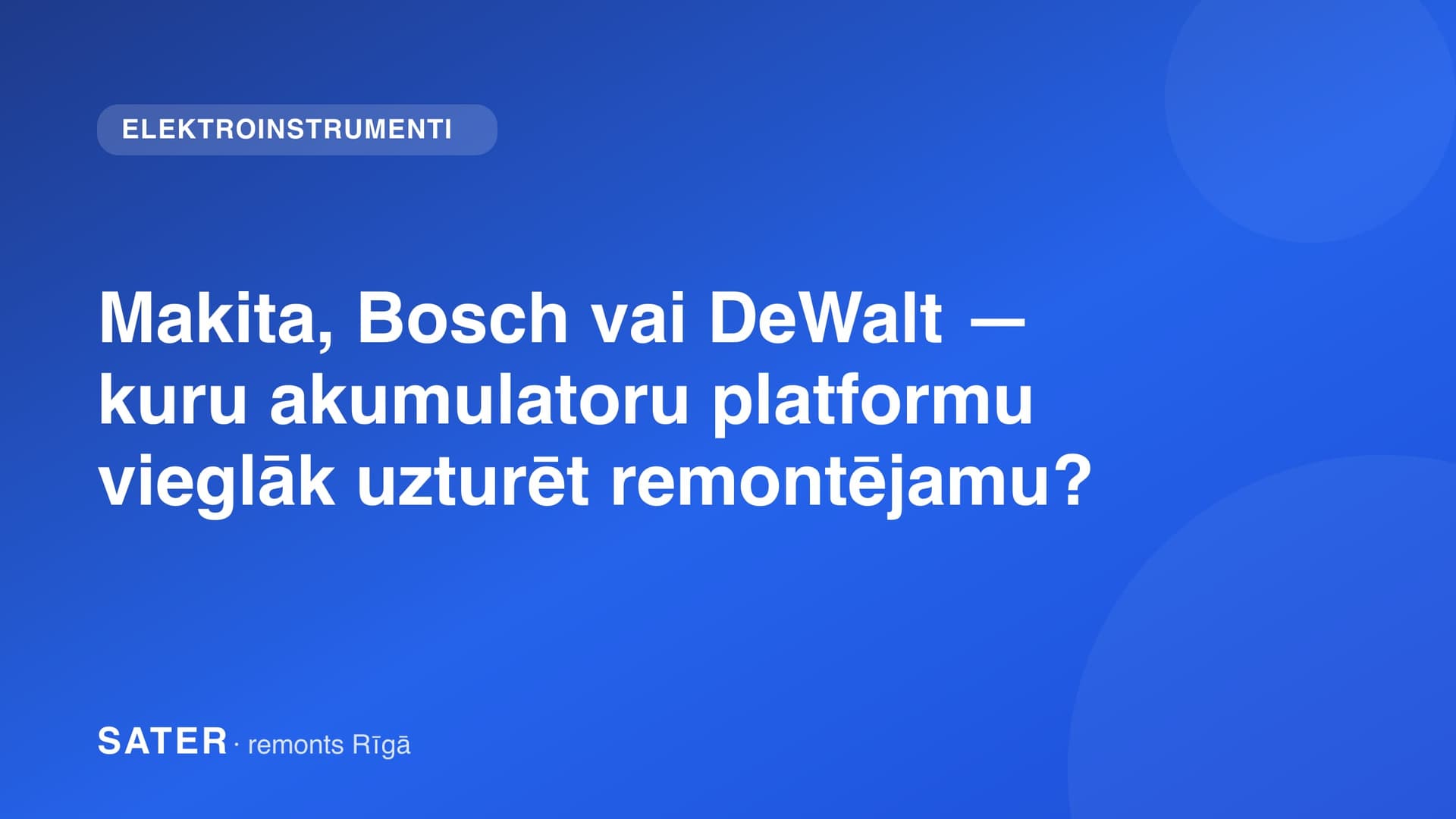 Trīs akumulatoru skrūvgrieži uz darbgalda izjaukti diagnostikai